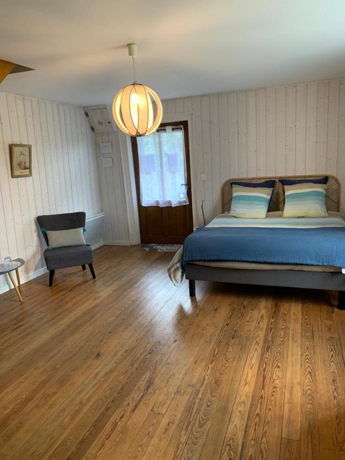 La Ferme D'Aristide Bed & Breakfast Saillenard Bagian luar foto
