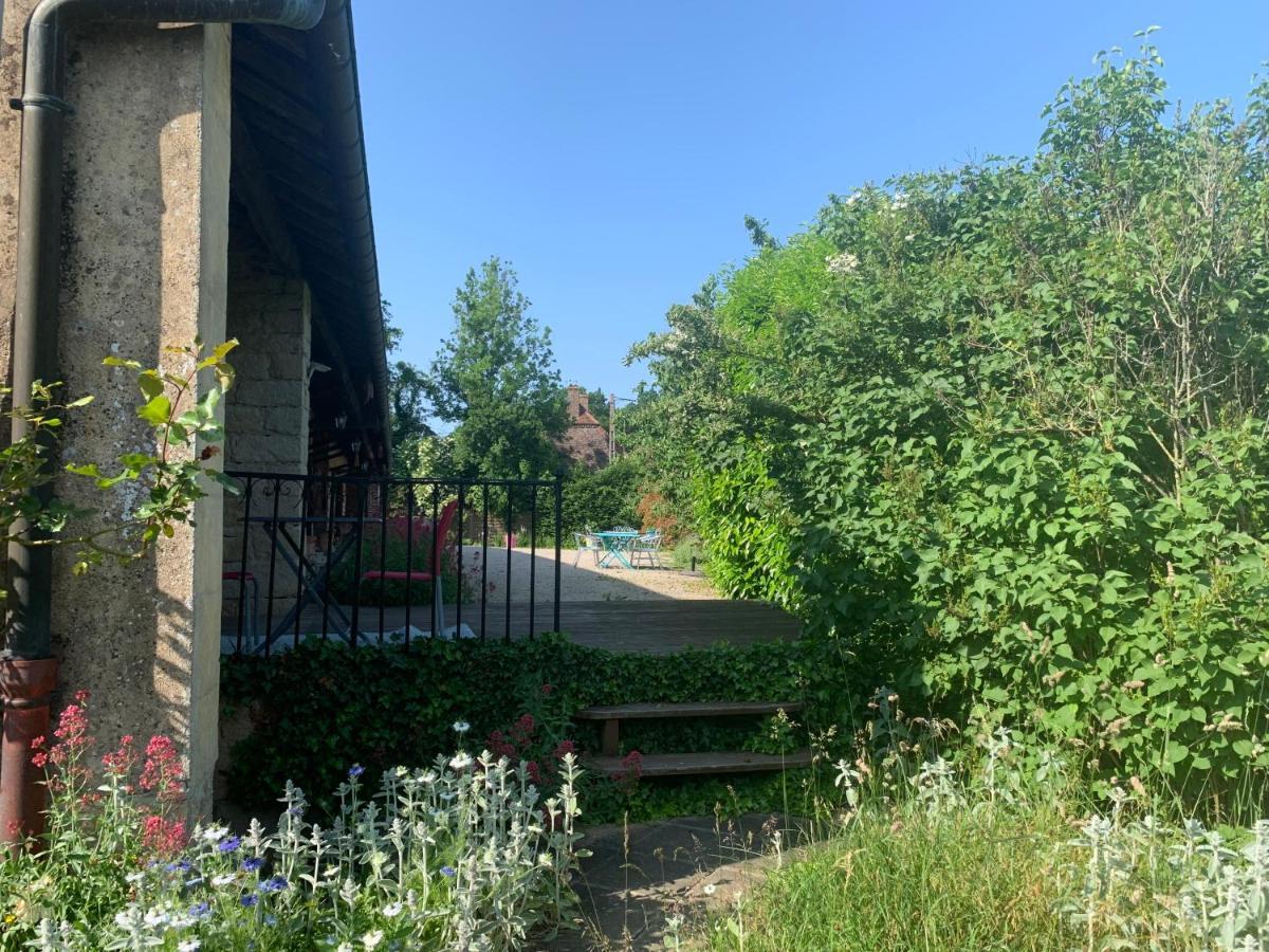 La Ferme D'Aristide Bed & Breakfast Saillenard Bagian luar foto