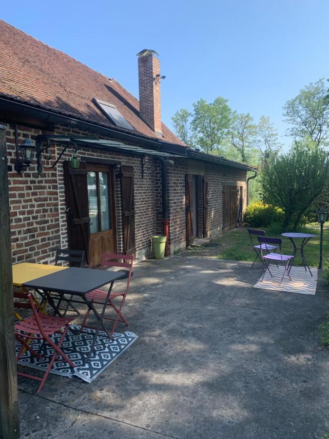 La Ferme D'Aristide Bed & Breakfast Saillenard Bagian luar foto