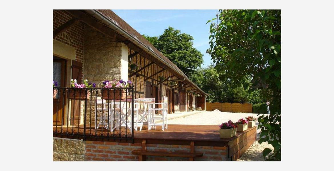 La Ferme D'Aristide Bed & Breakfast Saillenard Bagian luar foto